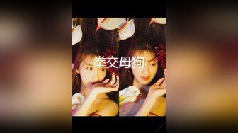 长发颜值妹子全裸自慰，道具插穴特写粉穴，水水很多