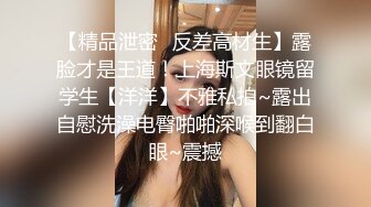 甜美清纯00後短发小姑娘挑战三男,轮番上阵壹顿输出,妹子外荫有点干肿了