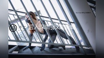 耐不住手嘴并用的女友 蹭着她的乳头射啊射